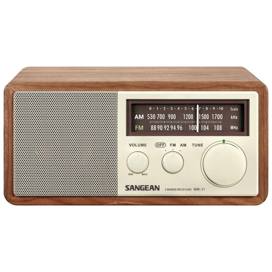 Wr-11 Wood Cabinet Am/Fm Table Top Analog Radio